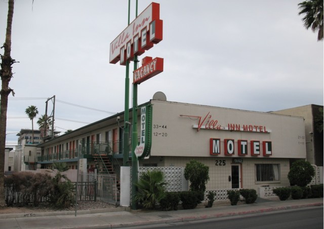 villa inn motel now
